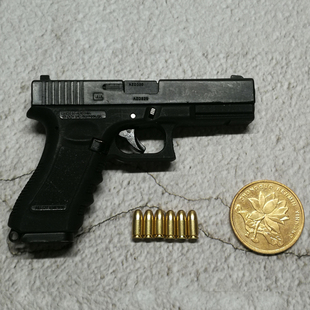 合金帝国1 3比例G17金属抛壳枪模玩具钥匙扣不可发射可分解STING