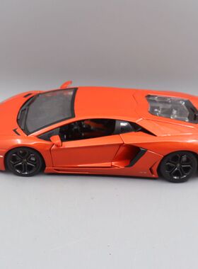 现货正版 Bburago 1/18 兰博基尼大牛 LP700 合金汽车成品模型