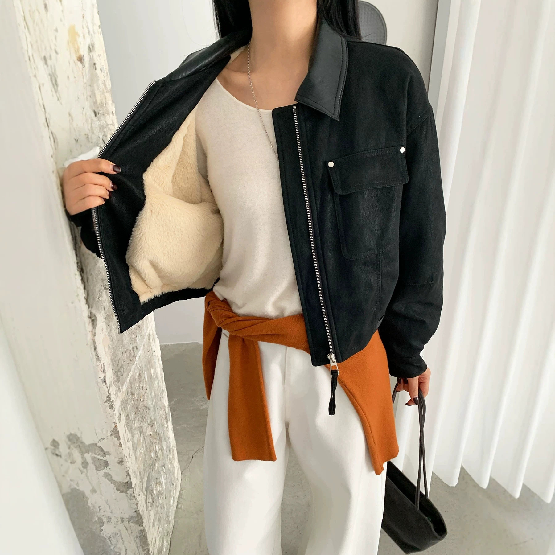 小个子版型好的加厚短款皮衣外套女款2026秋冬新款宽松加绒皮夹克