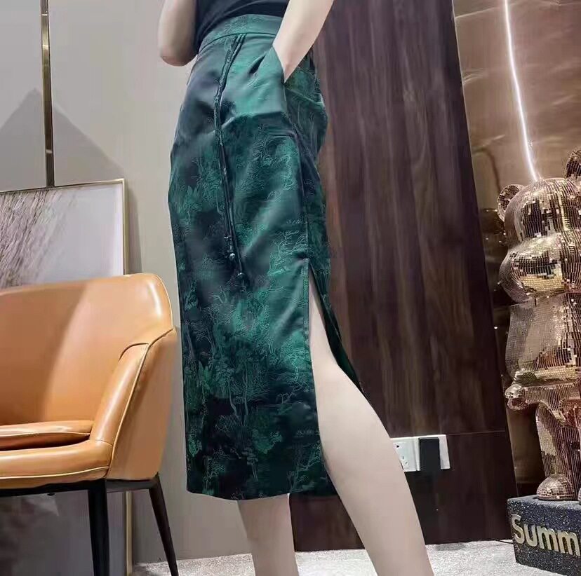 设计感小众漂亮半身裙女2026春夏季新款高腰开叉印花中长款半裙子