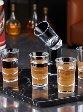 白酒杯子家用白酒杯套装玻璃小号分酒器创意一两杯高颜值一两酒杯