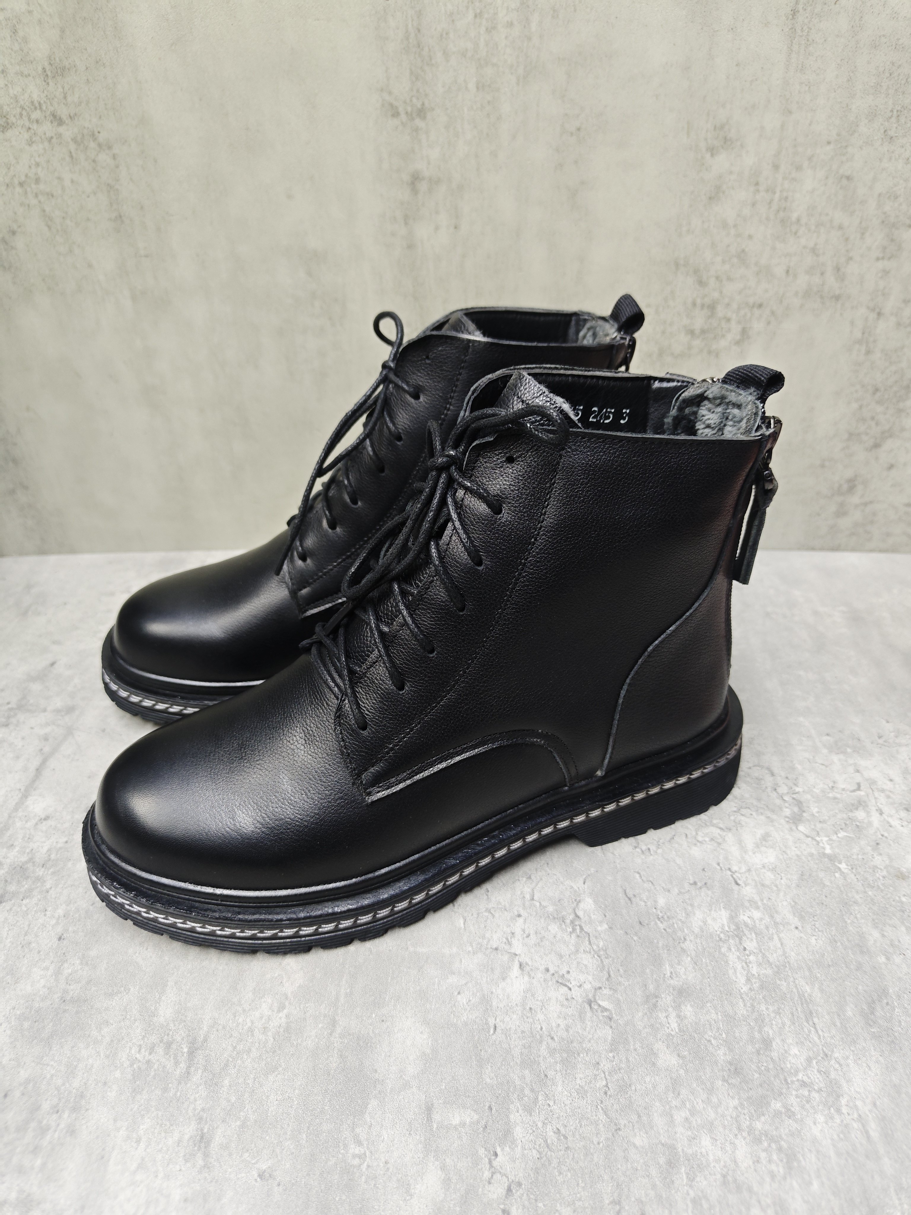 工厂尾单断码真皮女靴秋冬款圆头低跟短靴舒适百搭马丁靴瑕疵处理,女鞋,马丁靴,淘宝优惠券,粉丝福利购,淘宝优惠卷