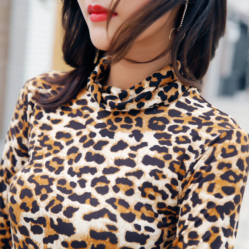 高领豹纹长袖T恤新款2025时尚大码百搭显瘦性感上衣打底衫