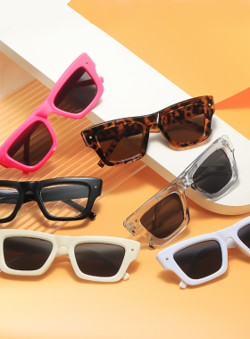 复古方形太阳镜2025新款