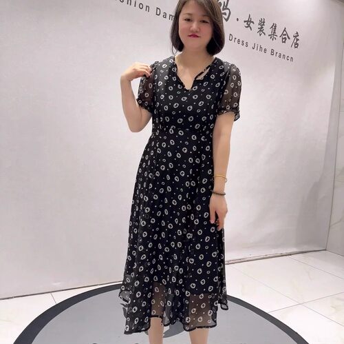 芮娜依莲夏季新款大码雪纺连衣裙