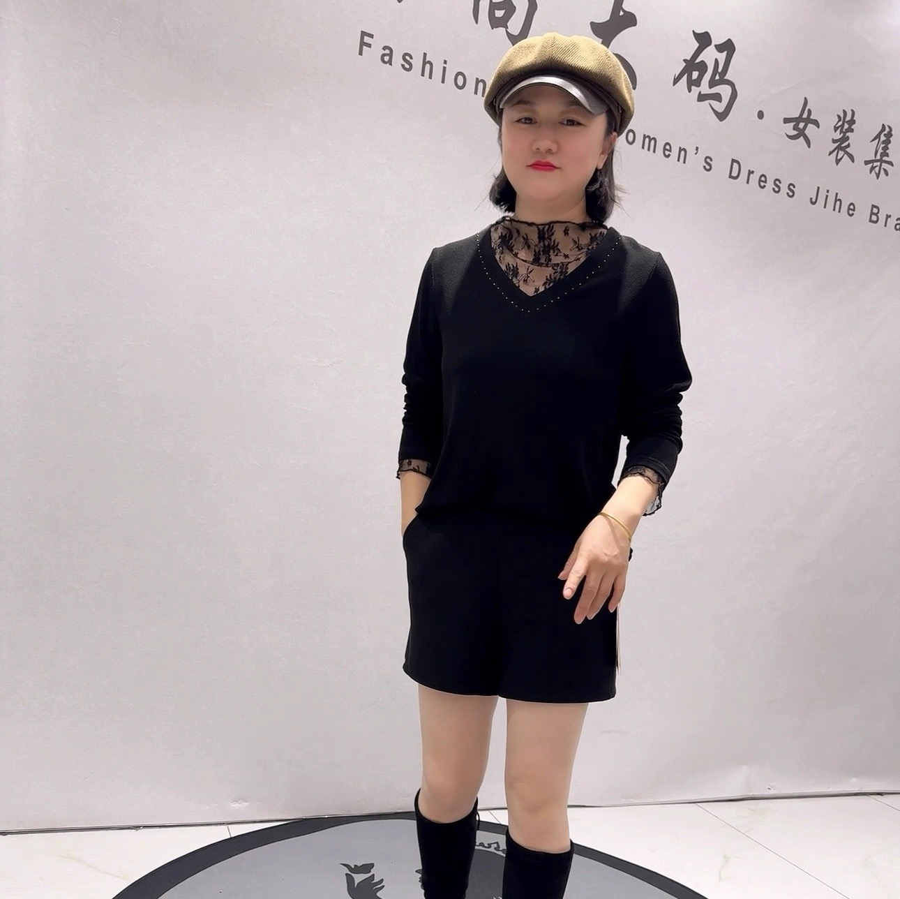 芮娜依莲年货新款大码气质打底衫