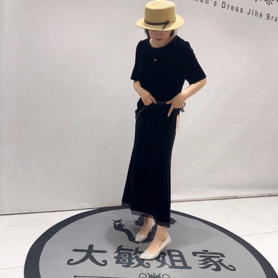 芮娜依莲初秋新款大码丝绒半身裙