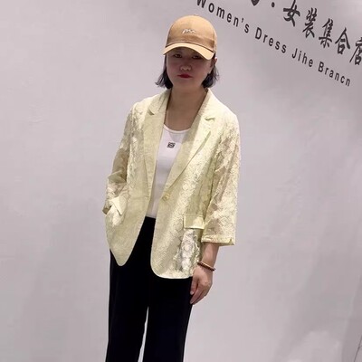 芮娜依莲夏季新款大码西服外套女