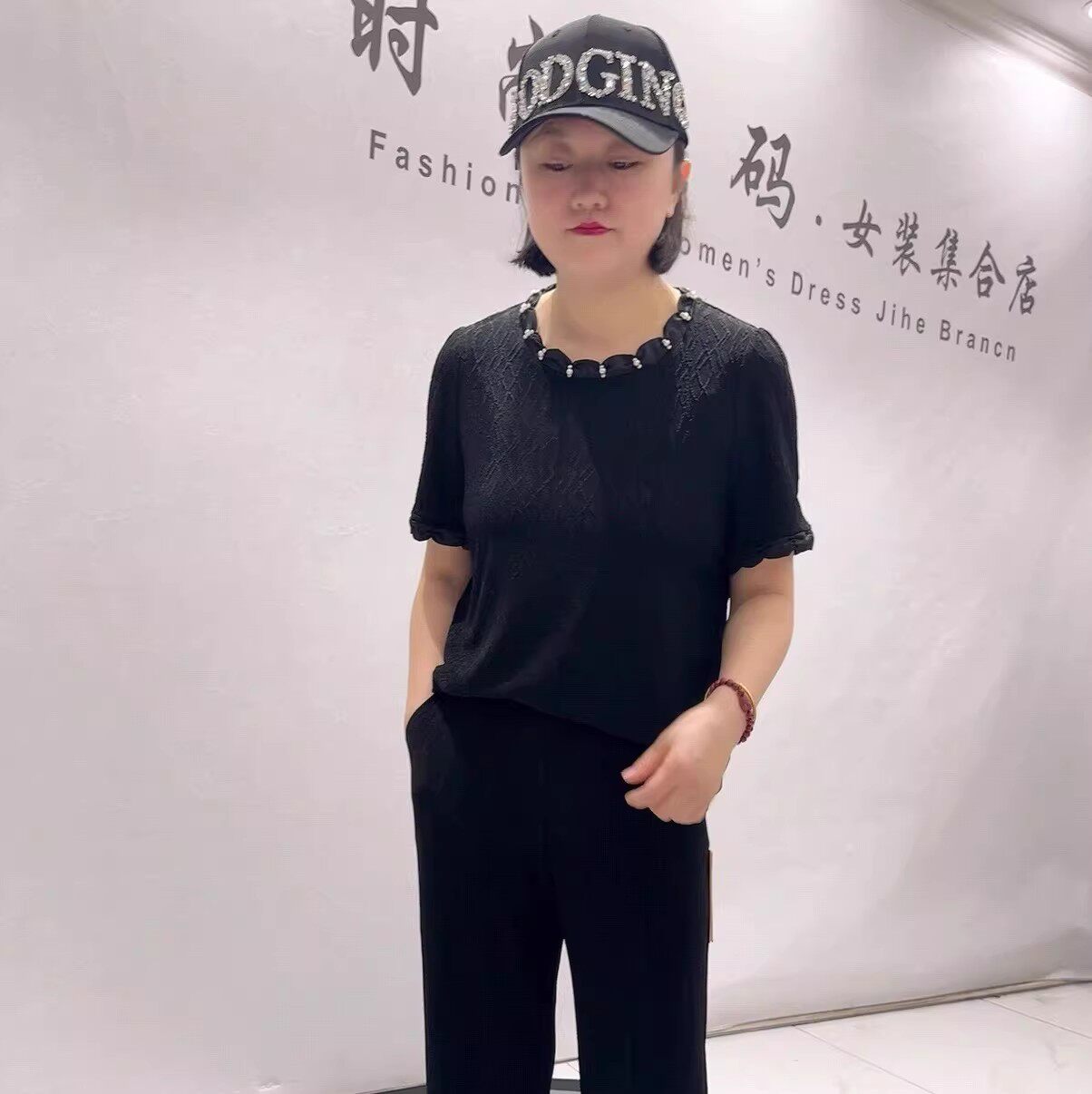 1717芮娜依莲夏季新款欧货醋酸衫短袖加大码女装胖妹妹气质上衣女