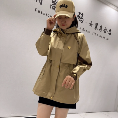 芮娜依莲秋季新款大码连帽外套女