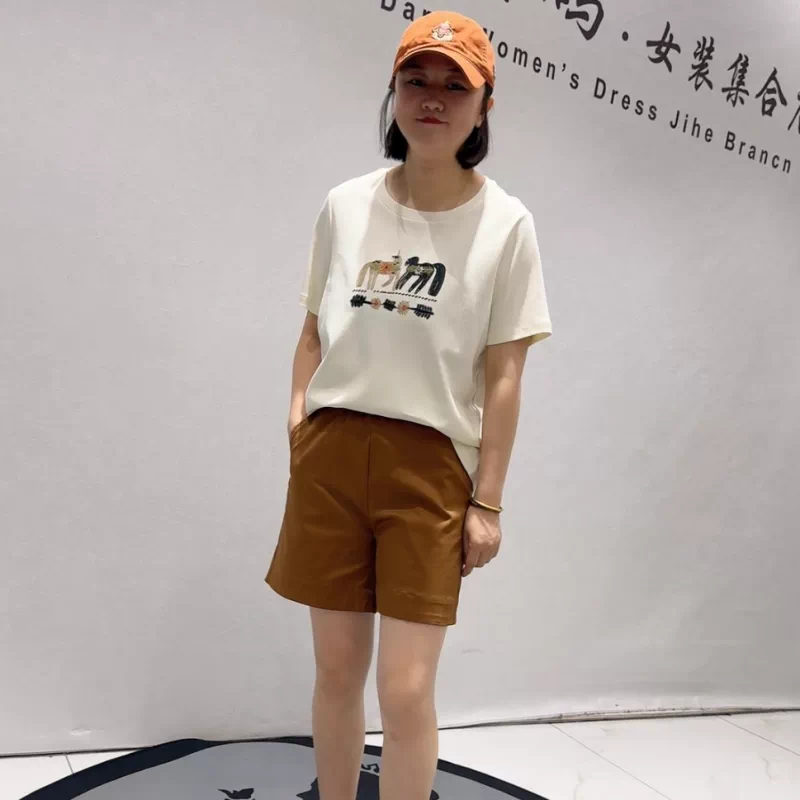 5017芮娜依莲夏季新款欧货短袖T加大码女装胖妹妹宽松显瘦气质衫