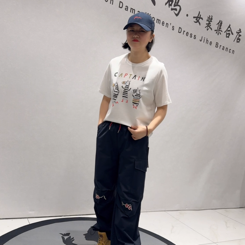 针丝缘子汇2359年货新款圆领短袖衫加大女装胖妹妹减龄显瘦打底衫,女装/女士精品,常规大码外套,淘宝优惠券,粉丝福利购,淘宝优惠卷