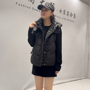 9256芮娜依莲冬季新款欧货连帽棉马夹加大码女装胖妹妹显瘦外套女