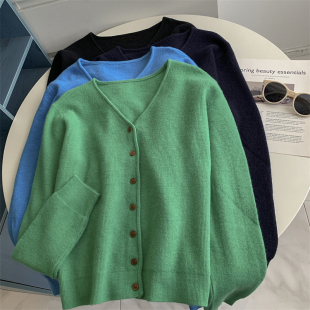 毛衣减龄外套潮 洋气减龄宽松懒惰风时尚 2025秋季 韩系V领纽扣开衫
