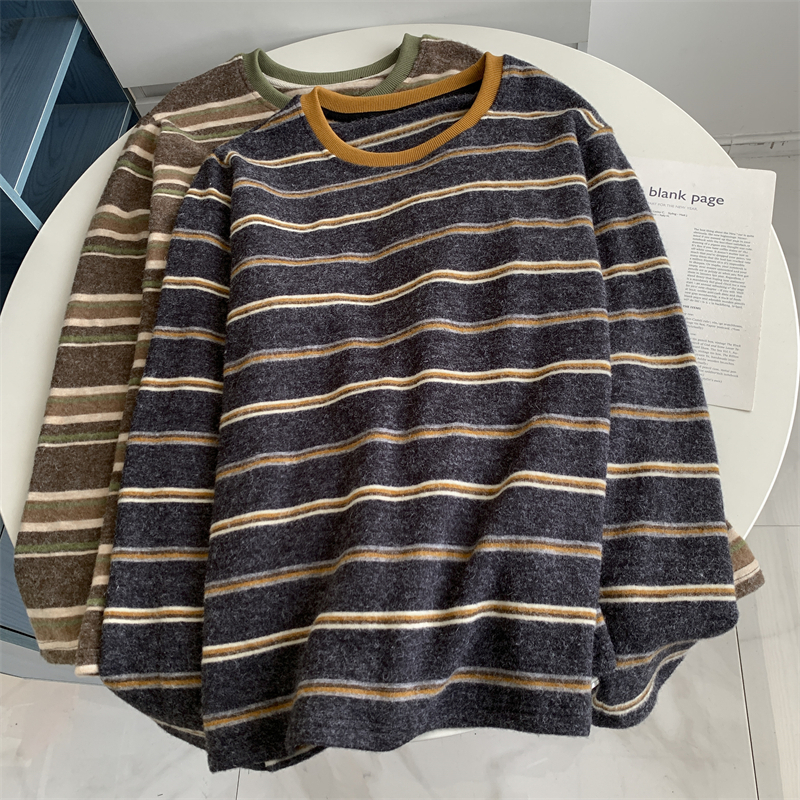 宽松大版条纹长袖贴花卫衣德绒圆领秋冬懒惰风单穿磨毛内搭上衣韩