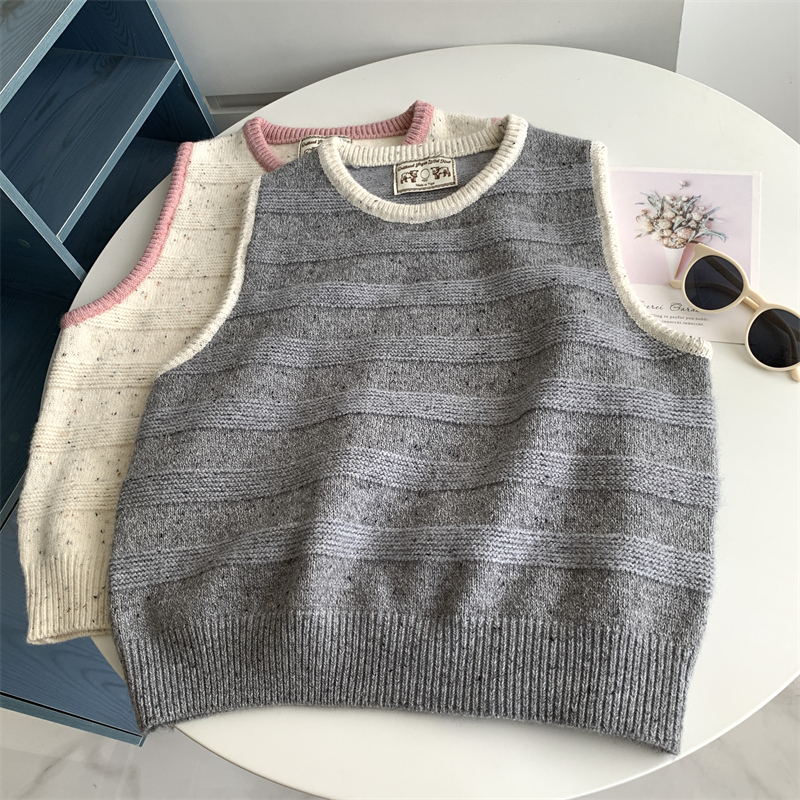 法式复古杂色点点拼色背心秋装撞色针织马甲叠穿宽松显瘦无袖毛衣