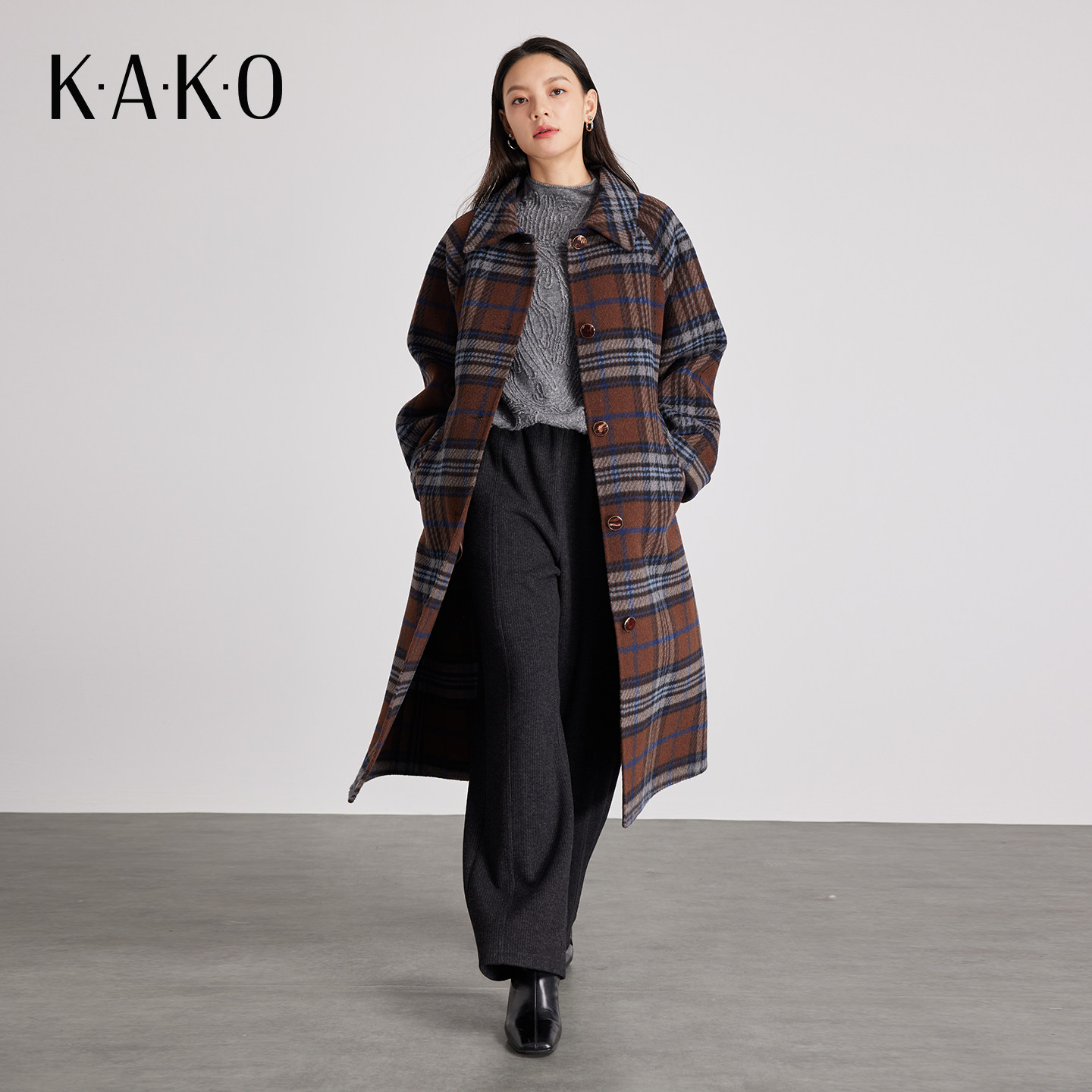 【绵羊毛大衣】KAKO秋冬新品羊毛保暖格纹翻领长款大衣5431992