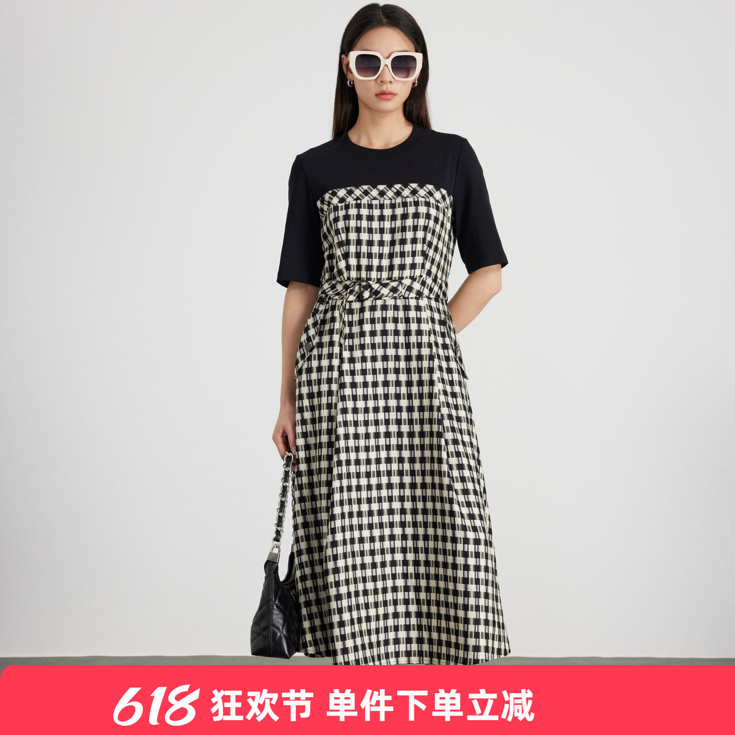 KAKO春夏新品黑白格拼接连衣裙时尚设计感格子裙子5511581