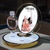 直播间商场吸客展示架化妆品专柜样品陈列护肤品彩妆发光桌面摆台