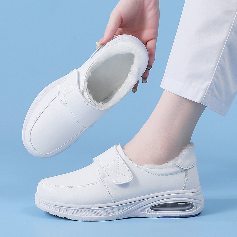 护士鞋女防滑软底气垫坡跟小白鞋