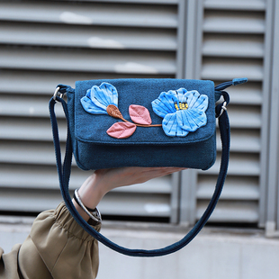 原创文艺国风迷你帆布手机包休闲百搭手工花卉设计超轻单肩斜挎包
