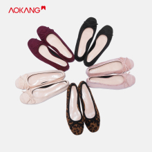 159元包邮 奥康 时尚浅口单鞋蝴蝶结豆豆鞋