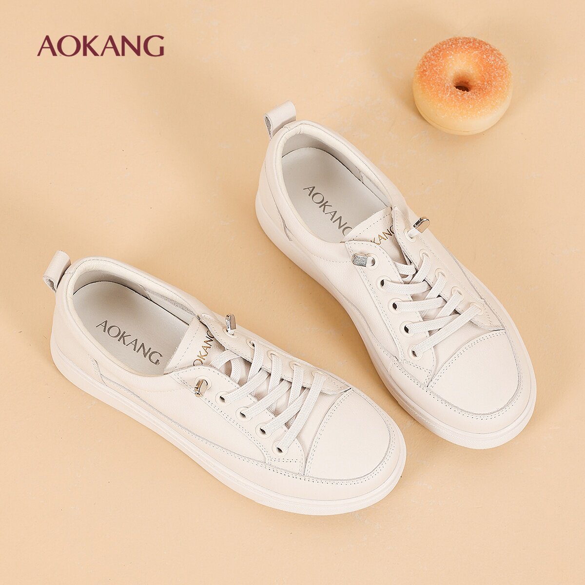 奥康 女鞋2026春季新款真皮休闲小白鞋平底舒适浅口单鞋N