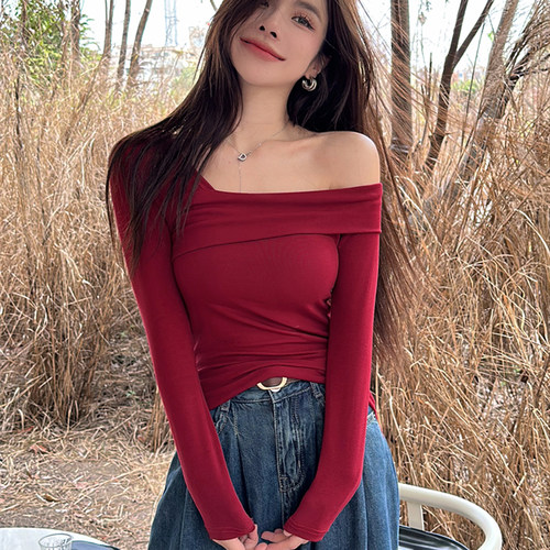 酒红色纯欲半露肩修身棉女上衣