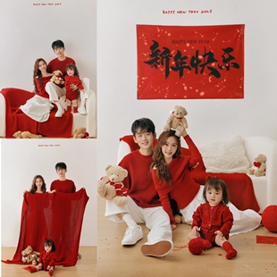 新款亲子照拍照服装红色新年毛线一家三口全家福拍摄主题道具