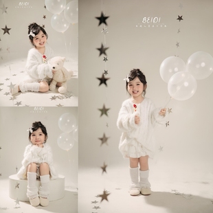 儿童摄影服装秋冬圣诞新年白色毛衣中小童女孩写真艺术照拍照服饰