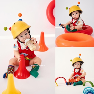 儿童摄影卡通主题男女宝宝百天周岁拍照服装婴儿写真照多巴胺