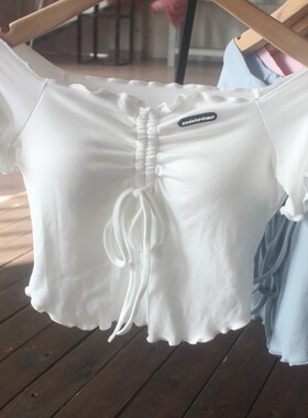 甜酷木耳边露肩T恤 女2024夏新款莫代尔一字领超短紧身漏肚脐上衣