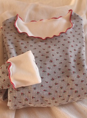 日系小碎花秋冬打底衫木耳边圆领长袖T恤加绒保暖大码保暖内衣女