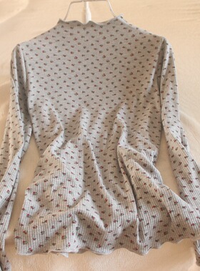 秋季打底衫半高领显瘦小碎花胖子大码日常内搭木耳边气质百搭长袖