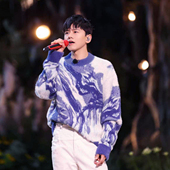 男100%纯羊绒时尚 明星同款 羊绒衫 蓝色水墨纹宽松圆领青年毛衣男潮