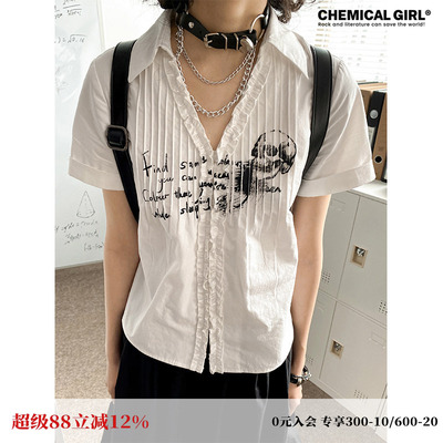 正肩V领捏褶印花简约短袖衬衫