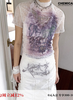 化学少女 「化学幻影」蕾丝T恤女2025夏新款抽褶修身短袖印花上衣