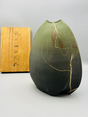 C287，日本回流 艺术感雕塑型粗陶花入刻线叶脉纹理 侘寂陈设花瓶