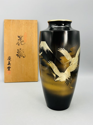 C086，日本回流日本庆美堂铜花瓶 金银雕富士飞鹤，带盒有使用