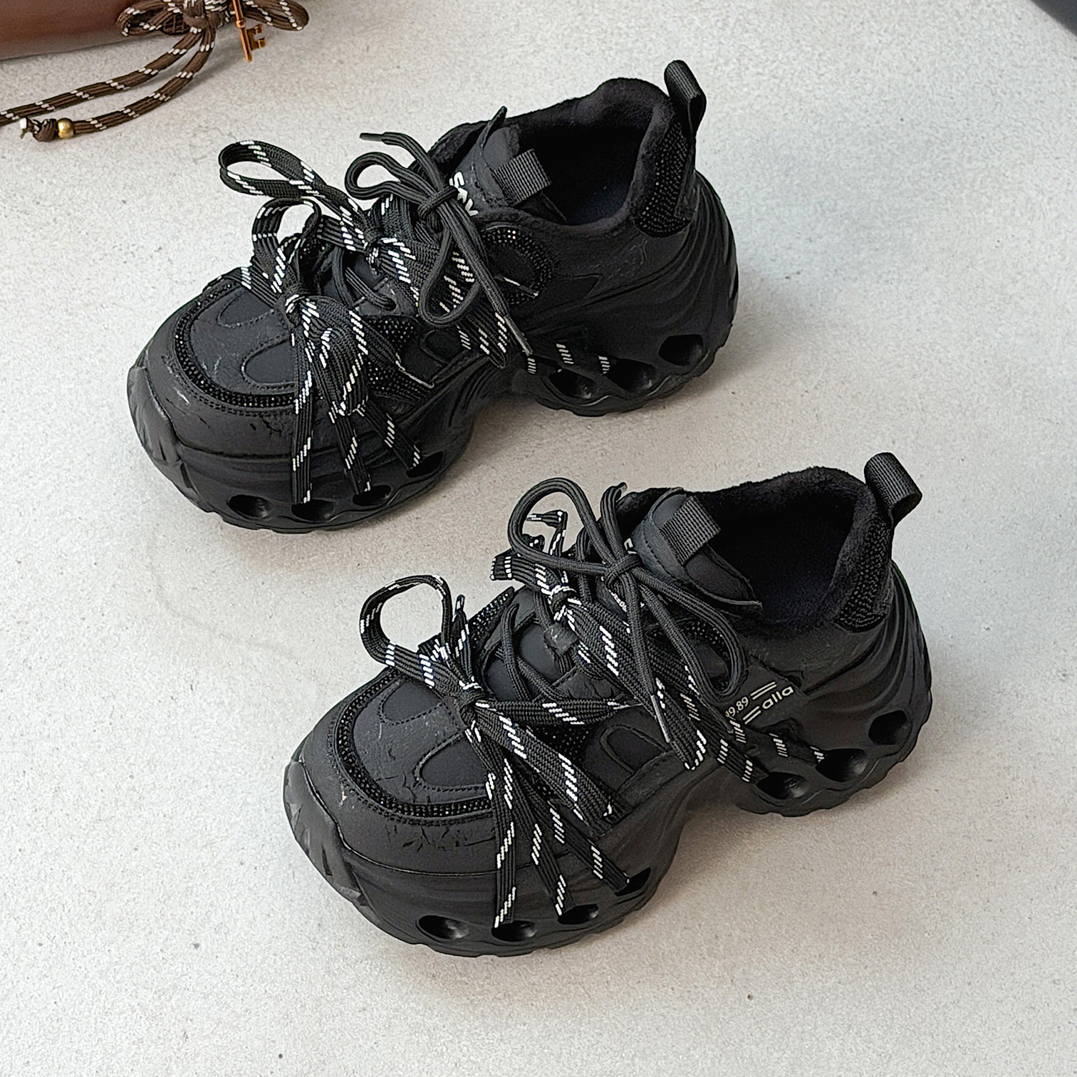 机能风黑色老爹鞋显脚小百搭增高