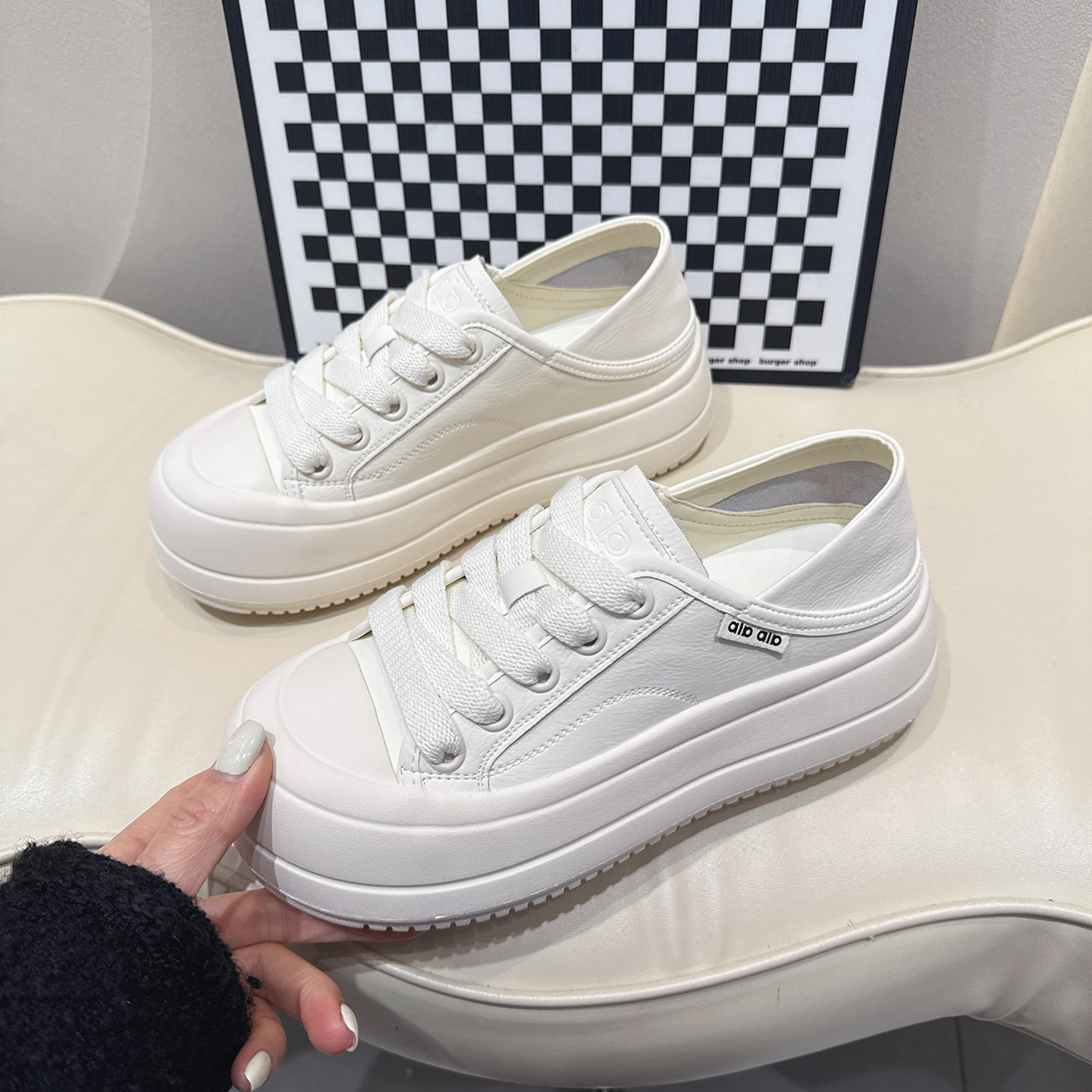 真皮小白鞋女2026年新款百搭懒人一脚蹬踩后跟休闲板鞋厚底松糕鞋,女鞋,休闲板鞋,淘宝优惠券,粉丝福利购,淘宝优惠卷