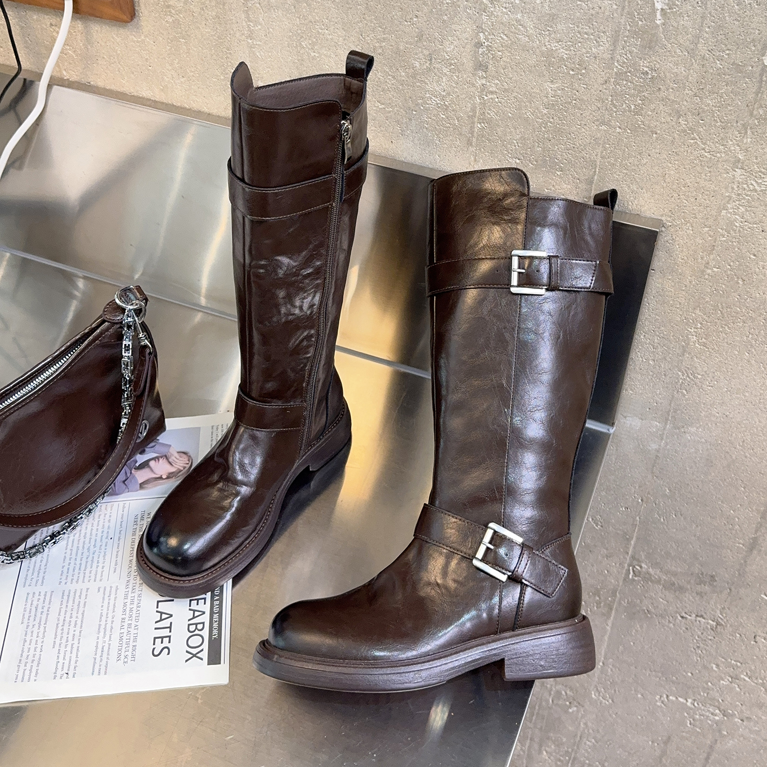 皮带扣装饰厚底骑士靴显瘦高筒靴