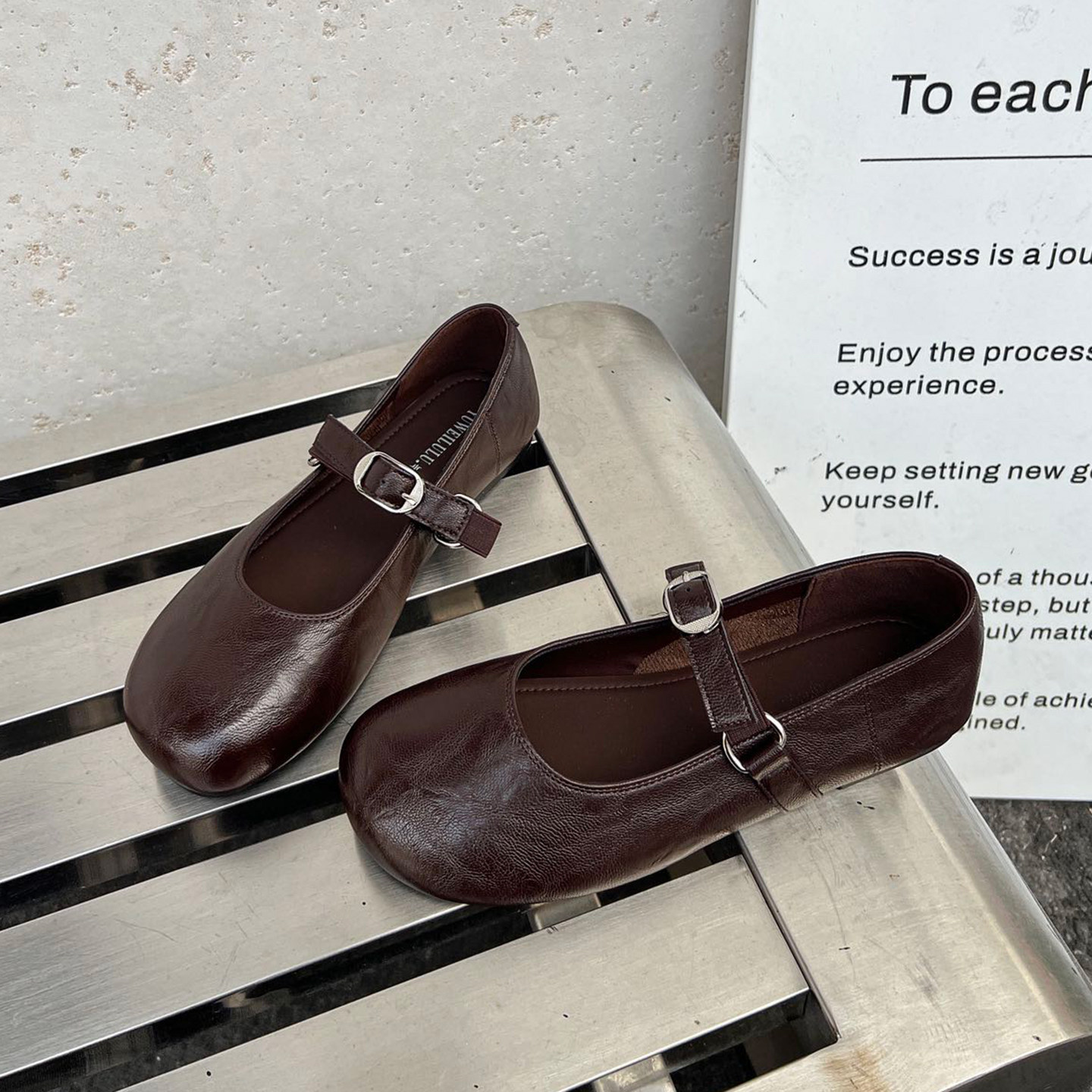 复古风平底玛丽珍鞋女2026新款春季百搭软皮软底奶奶鞋一脚蹬单鞋,女鞋,玛丽珍鞋,淘宝优惠券,粉丝福利购,淘宝优惠卷