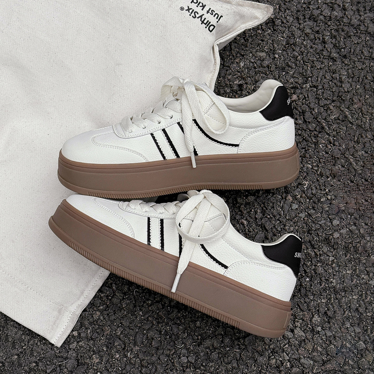 厚底小白鞋女2026新款时尚百搭春款女鞋复古风德训鞋学生休闲板鞋,女鞋,休闲板鞋,淘宝优惠券,粉丝福利购,淘宝优惠卷