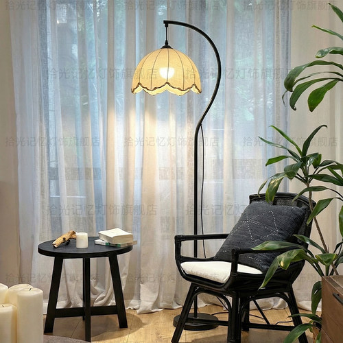 简约现代落地灯客厅书房卧室床头灯民宿极简高级感装饰灯立式台灯 - 封面