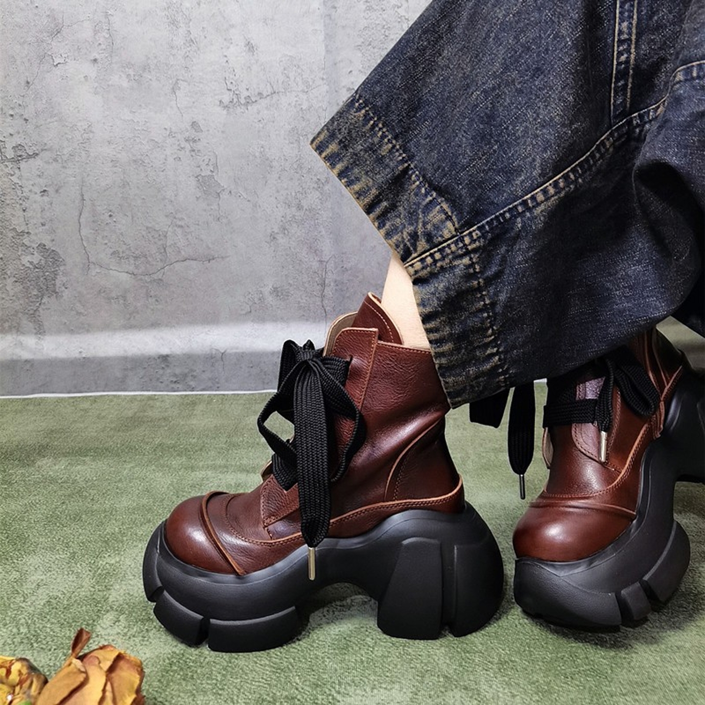 四月倾城厚底粗跟马丁靴真皮短靴