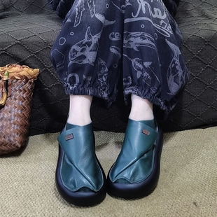 四月倾城复古真皮手工单鞋 松糕跟大圆头休闲踝靴 女纯色套脚厚底鞋