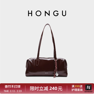 红谷包包女复古质感真皮腋下包法棍包大容量挂饰牛皮单肩包女士包