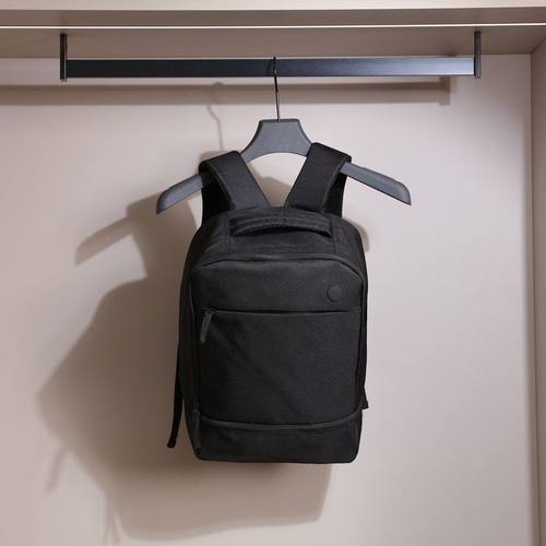 包邮  错过不再有  户外徒步登山城市通勤运动大容量双肩背包