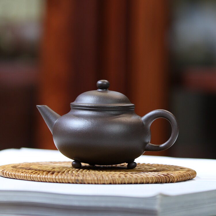 宜兴原矿老料紫砂经典老款全手工三足水平壶吴界明徒弟瑞彬